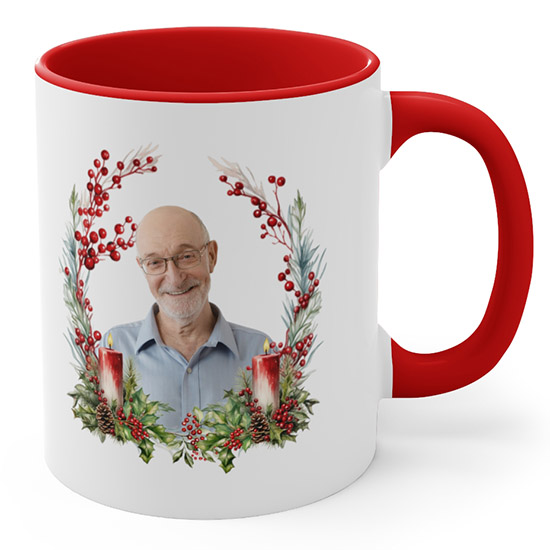 Christmas Memorial Mug with red berry Christmas frame. 11oz - Image 3